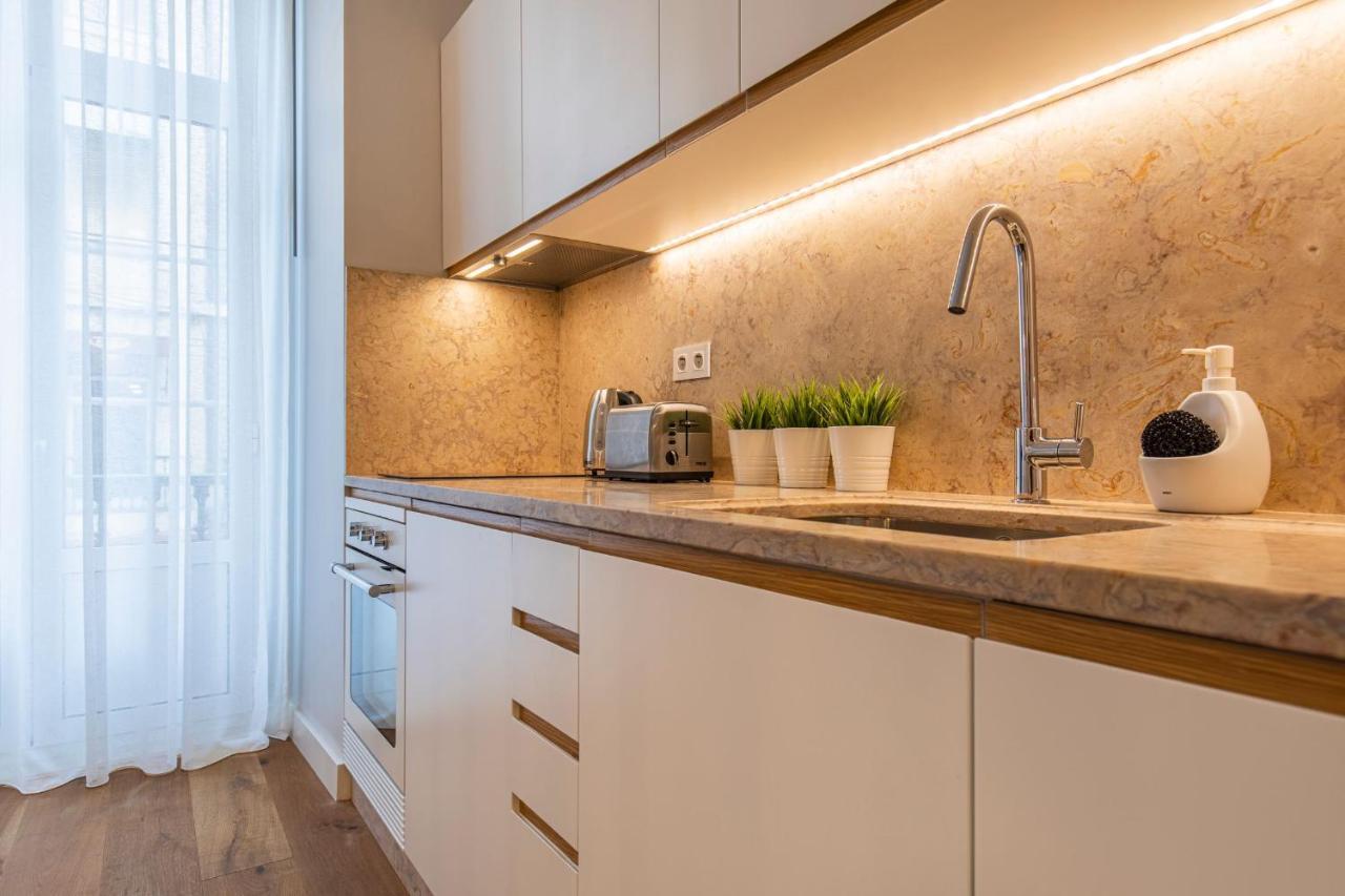 Upscale & Trendy Flat In The Center Apartment Lisbon Exterior photo